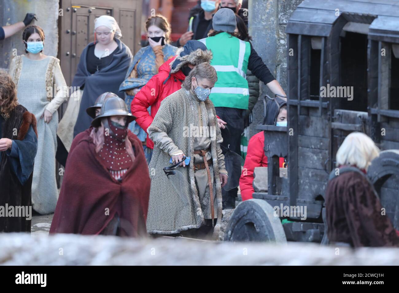 Matt Damon lascia il set di The Last Duel, un film storico-thriller drammatico diretto da Ridley Scott, al Castello di Cahir in Co Tipperary. Foto Stock