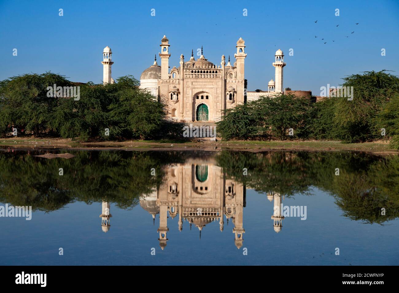 Il forte di derawar e la moschea di Abbasi a Bahawalpur, Pakistan Foto Stock