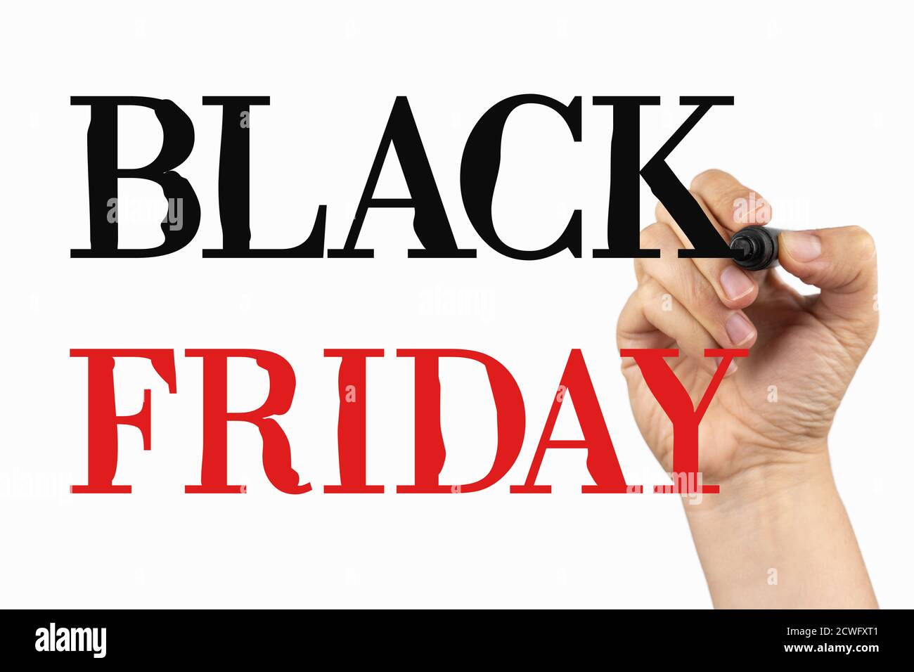 Black Friday. Doodle disegnando su una lavagna bianca, scritta con un marcatore nero e rosso in una mano. Tracciare il testo dello schizzo su una scheda Foto Stock