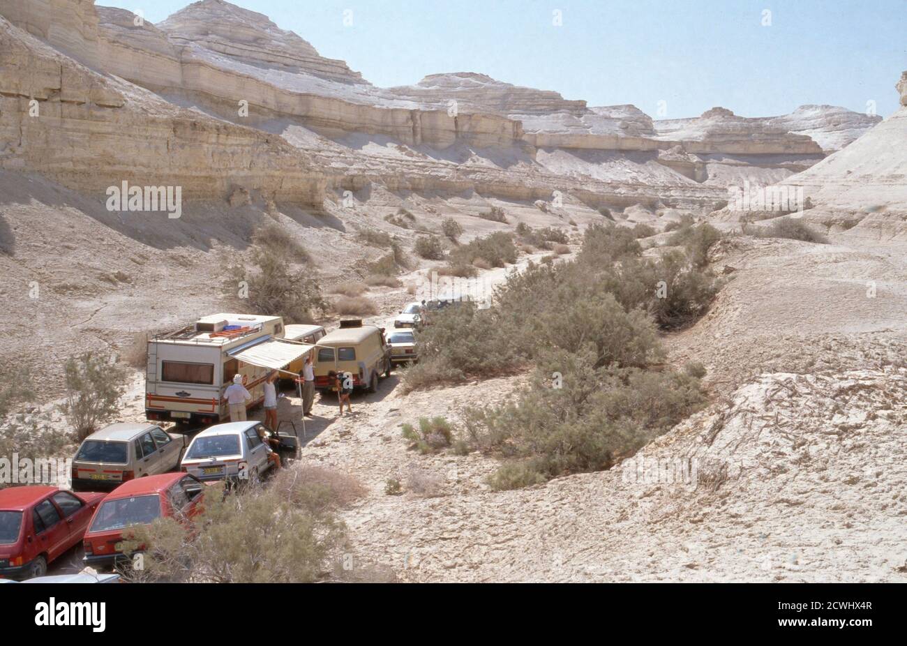 Diese Drombuschs, Fernsehserie, Deutschland 1983 - 1994, Dreharbeiten in Israele 1988, Darsteller und Crew in der Wüste Negev Foto Stock