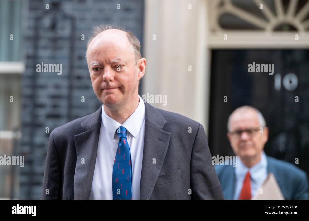 Londra, Regno Unito. 30 settembre 2020. Chris Whitty Chief Medical Officer arriva a una riunione del gabinetto presso l'ufficio Foreign and Commonwealth di Londra. Credit: Ian Davidson/Alamy Live News Foto Stock