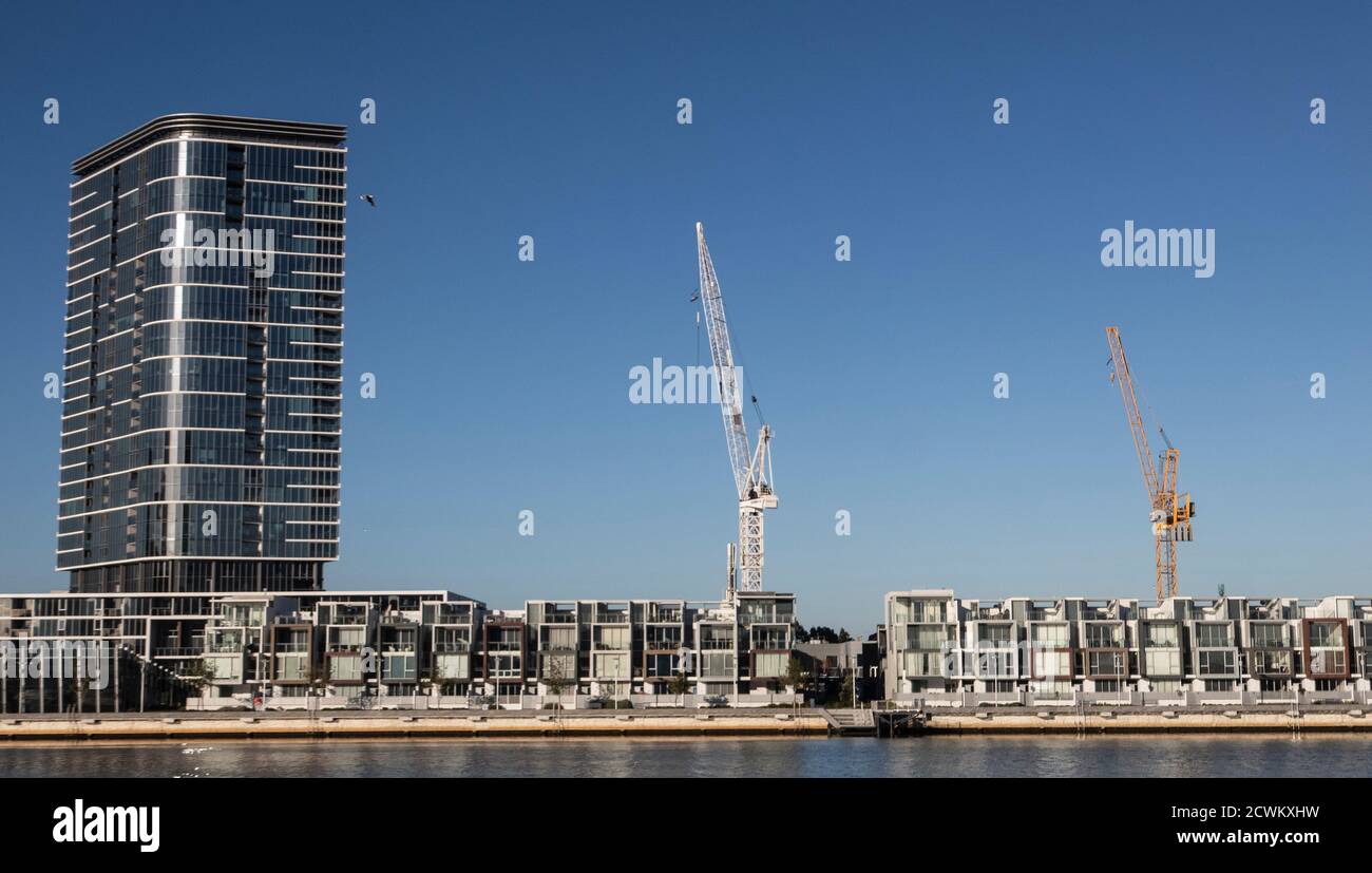 Melbourne Australia, moderno appartamento a più piani in Docklands Melbourne. Foto Stock