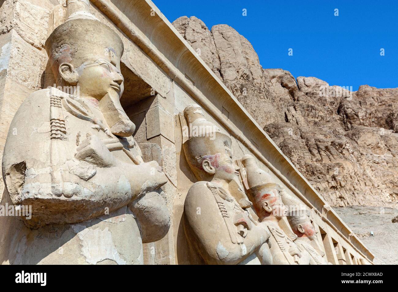 Tempio di Hatshepsut, Deir al-Bahri, Valle dei Re, Luxor, Egitto Foto Stock