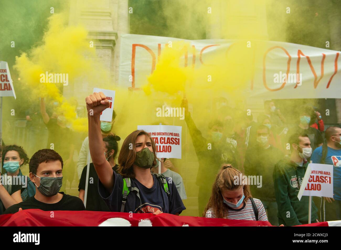 Roma, Italia, 25/09/2020: Gli studenti si radunano contro la politica italiana in materia di istruzione. © Andrea Sabbadini Foto Stock