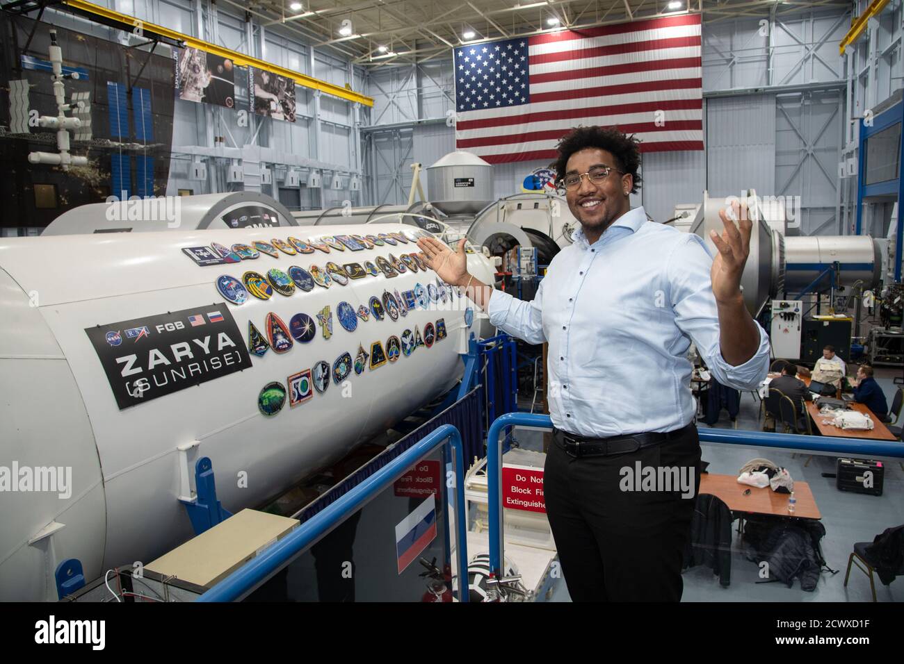 Campo di addestramento alla commercializzazione della NASA in collaborazione con il Goddard Space Flight Center della NASA, il Johnson Space Center della NASA di Houston, Texas, ha ospitato il secondo campo di addestramento alla commercializzazione della NASA il 12-14 febbraio, in collaborazione con la NFL Players Association. Attraverso presentazioni, tour, pannelli e conversazioni one-on-one, il campo di allenamento ha introdotto i giocatori di calcio attuali ed ex professionisti alla tecnologia NASA, spiegando come gli atleti potrebbero infondere le innovazioni della NASA in un'azienda esistente o in una nuova idea di start-up. Foto Stock Campo di addestramento alla commercializzazione della NASA in collaborazione con il Goddard Space Flight Center della NASA, il Johnson Space Center della NASA di Houston, Texas, ha ospitato il secondo campo di addestramento alla commercializzazione della NASA il 12-14 febbraio, in collaborazione con la NFL Players Association. Attraverso presentazioni, tour, pannelli e conversazioni one-on-one, il campo di allenamento ha introdotto i giocatori di calcio attuali ed ex professionisti alla tecnologia NASA, spiegando come gli atleti potrebbero infondere le innovazioni della NASA in un'azienda esistente o in una nuova idea di start-up. Foto Stock