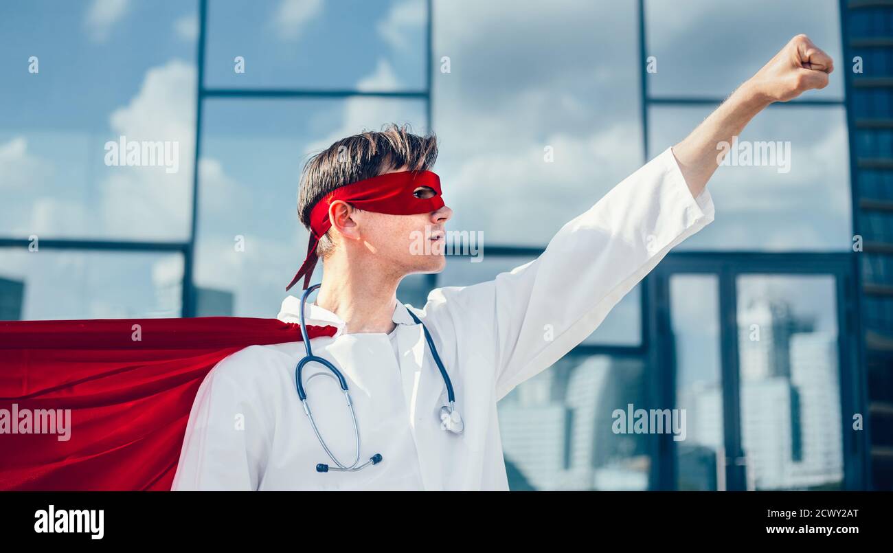 il supereroe responsabile del medico è pronto per un nuovo compito Foto Stock