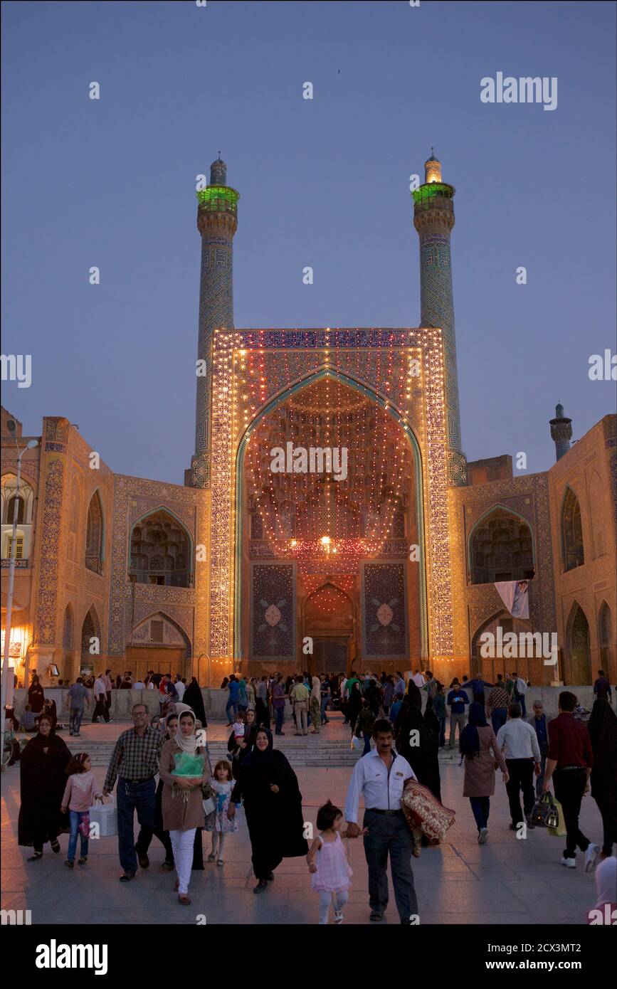 La Moschea Shah, conosciuta anche come la Moschea Imam e la Moschea di Jaame Abbasi. Crepuscolo, Isfahan, Iran. Foto Stock