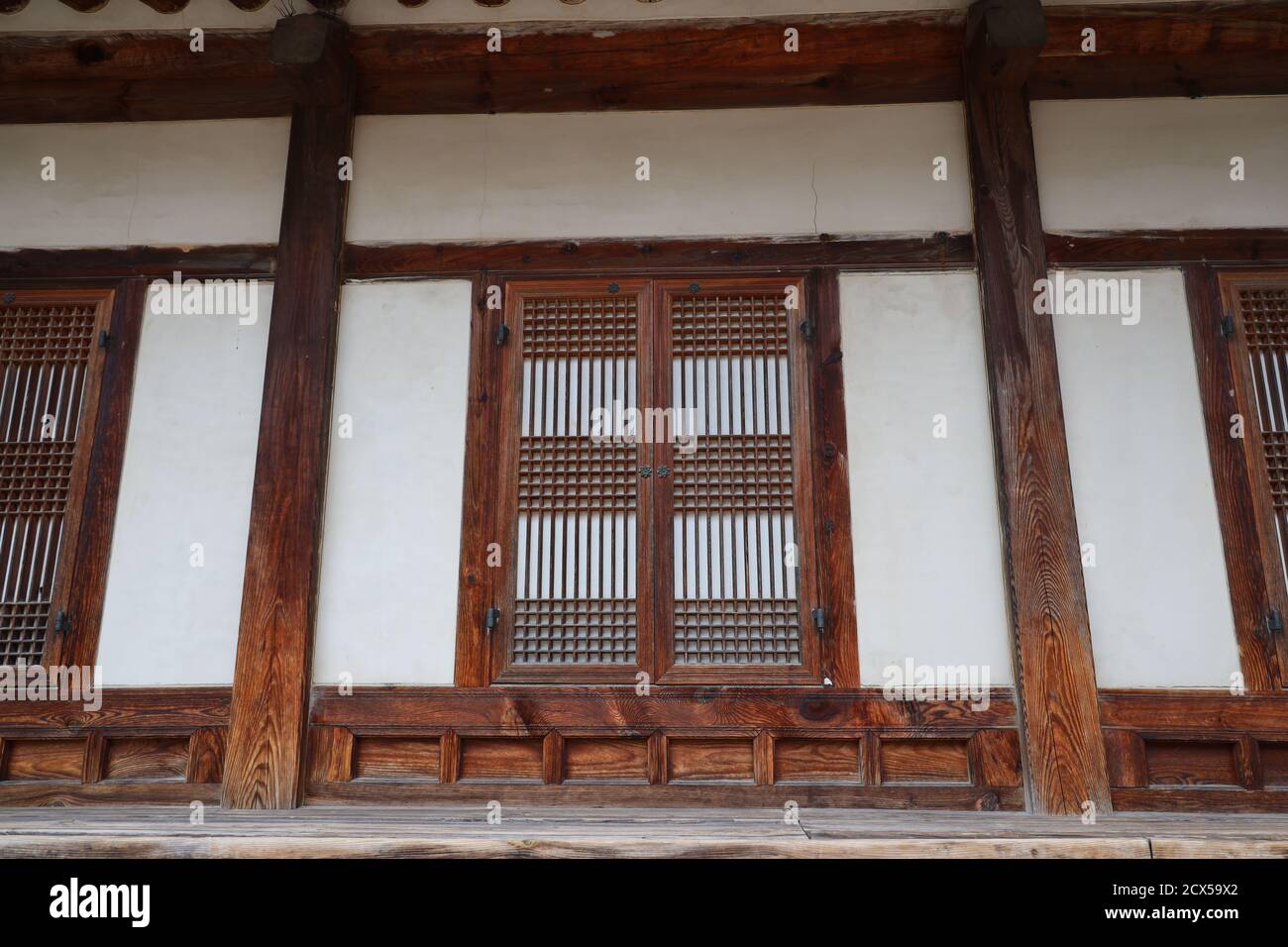 Antico palazzo e ceramica a Seoul Corea Foto Stock