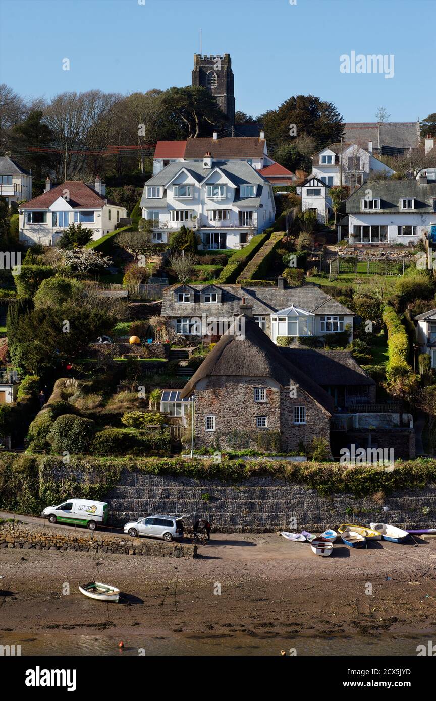 Bassa marea a Noss Mayo, Devon, Inghilterra. Regno Unito Foto Stock