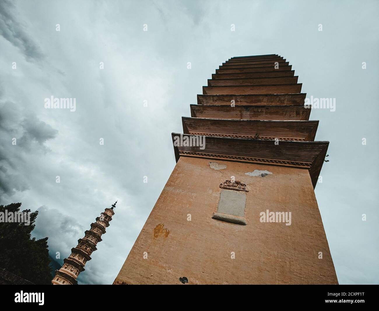 Primo piano delle tre Pagode di Dali, Cina Foto Stock