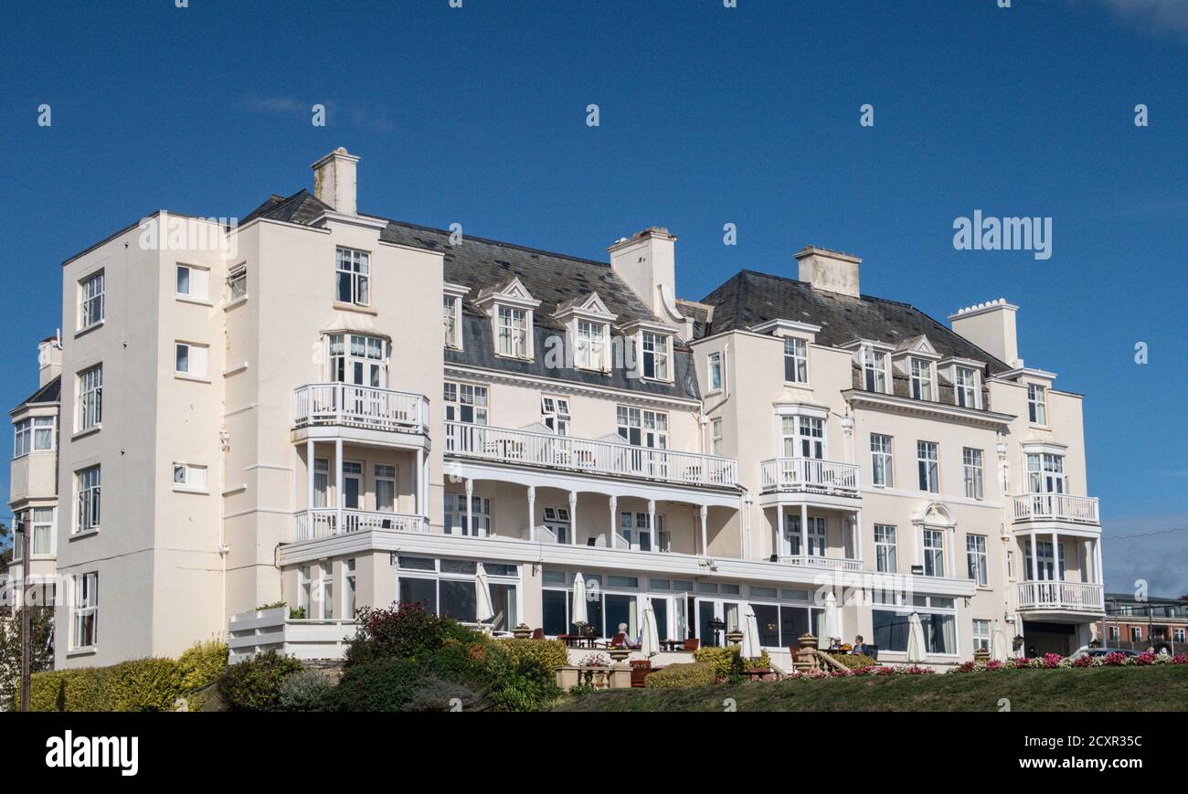 Il Belmont Hotel sul lungomare Esplanade a Sidmouth, nel Devon. Foto Stock