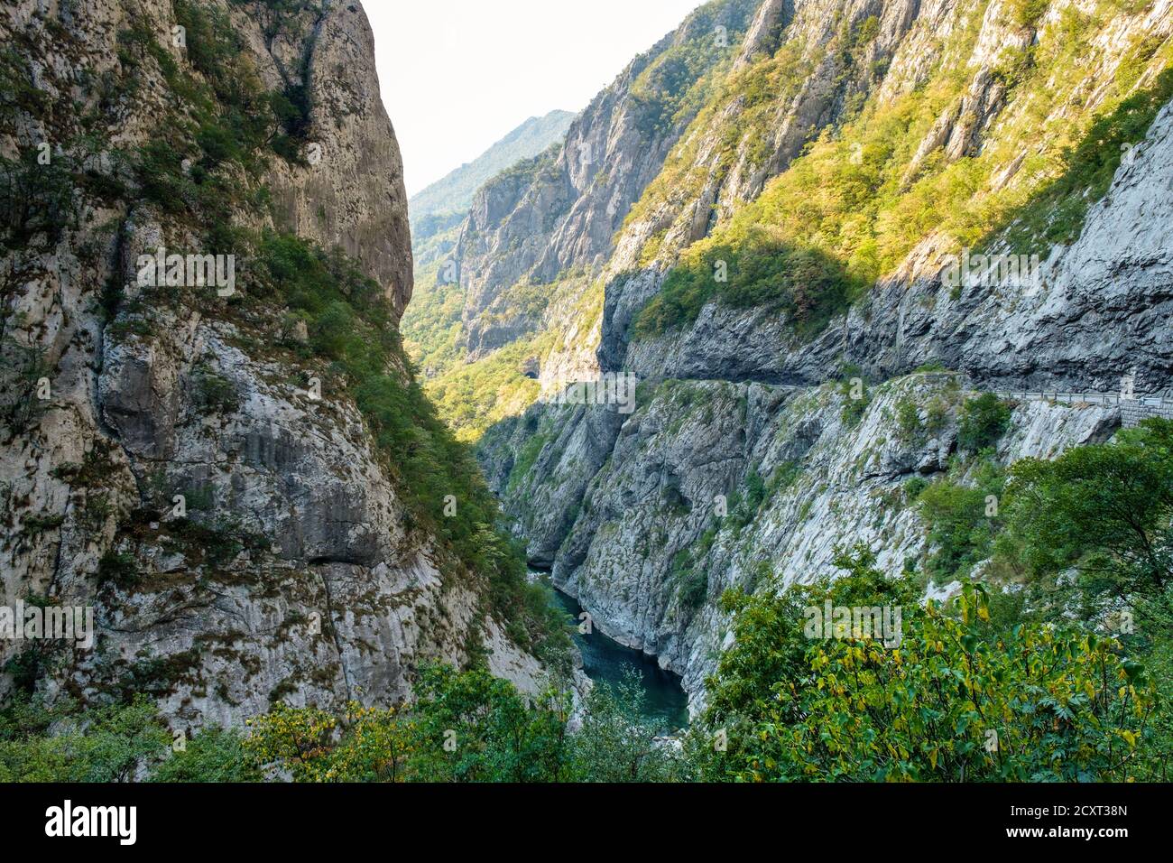 Moraca River Canyon Platije, Motnenegro. Foto Stock