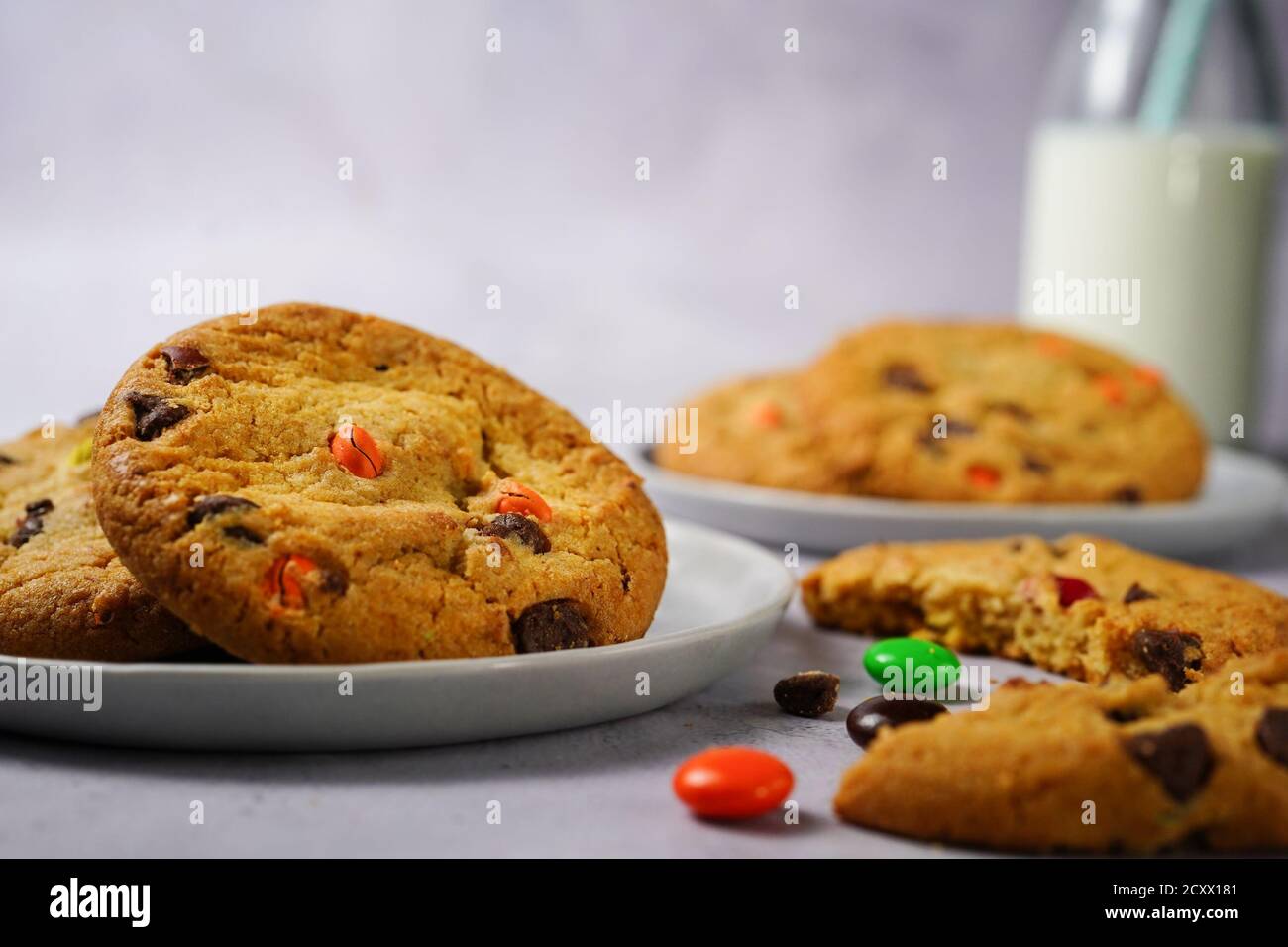 Chip di cioccolato e biscotti caramella / cottura di Natale Foto Stock