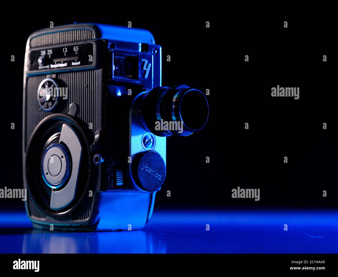Videocamera Vintage retro Yashica Clockwork 8 Cine Movie Motion Foto Stock