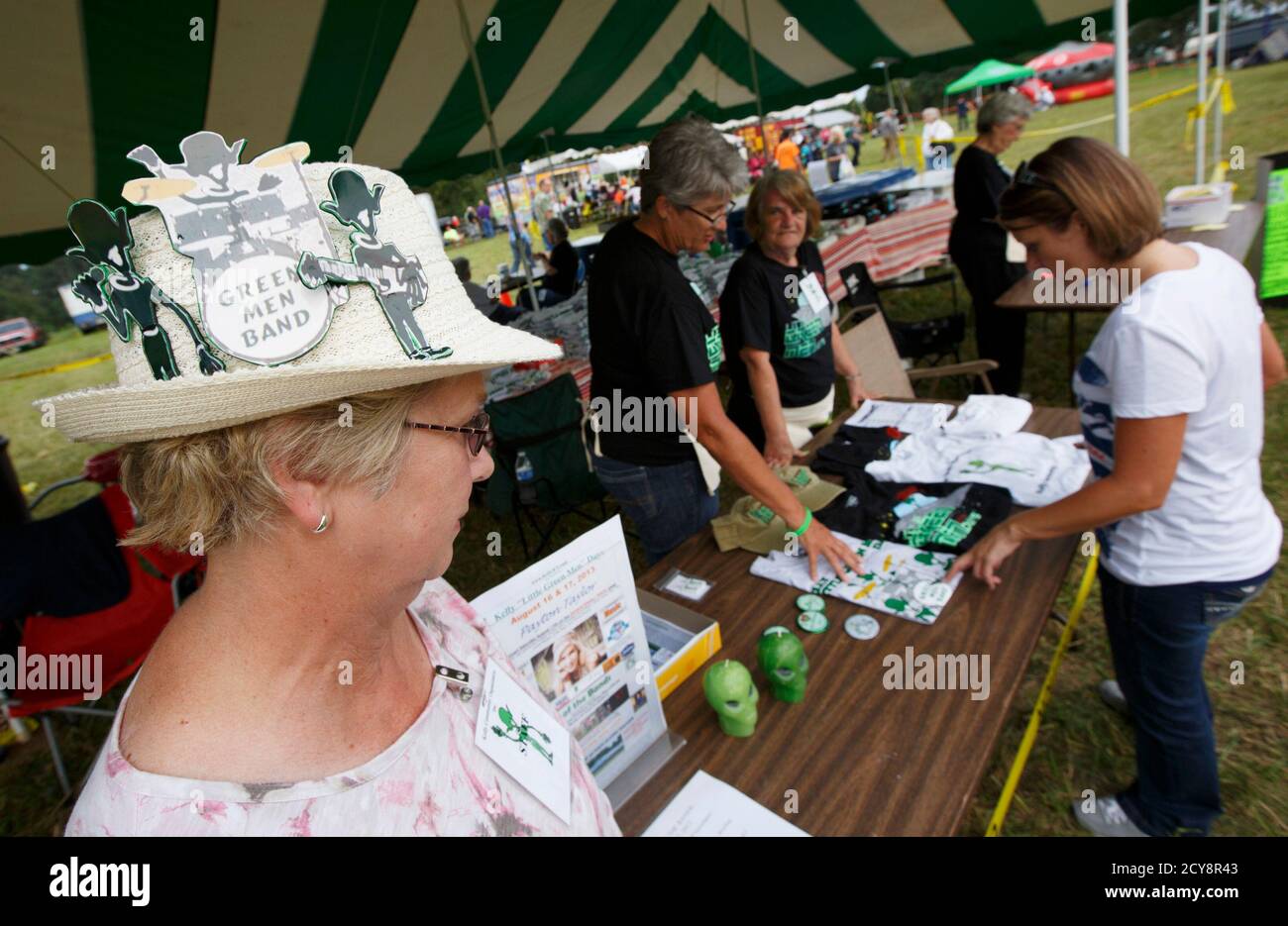 Cappello Alieno Immagini e Fotos Stock - Alamy
