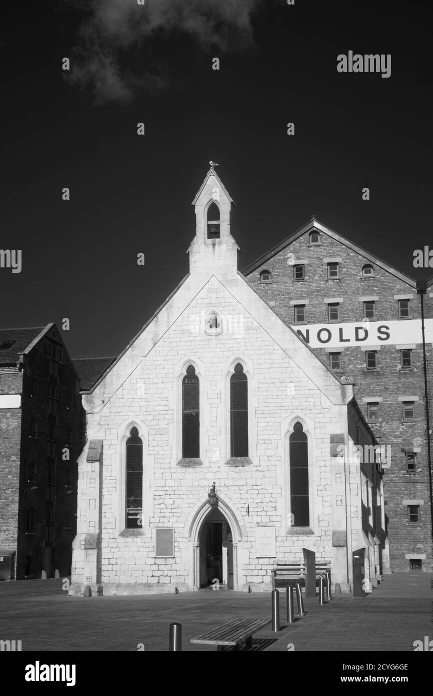 Immagini a infrarossi di Gloucester Docks nel sud dell'Inghilterra Foto Stock