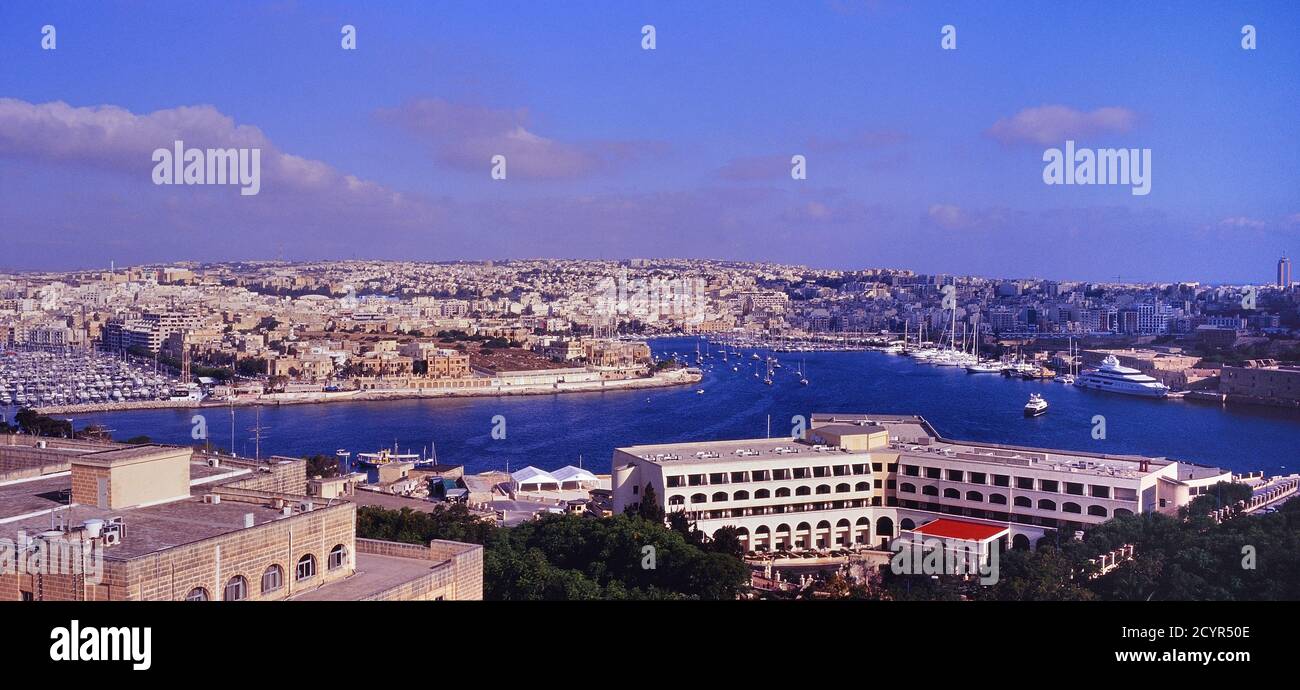 La vista panoramica dall'Hotel Phoenicia Malta, Valletta, Malta Foto Stock