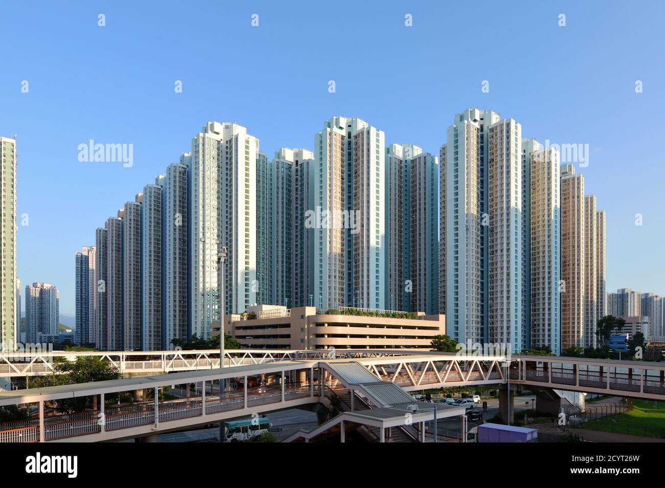 Complesso residenziale di grattacieli ad alta densità a Hong Kong Foto Stock