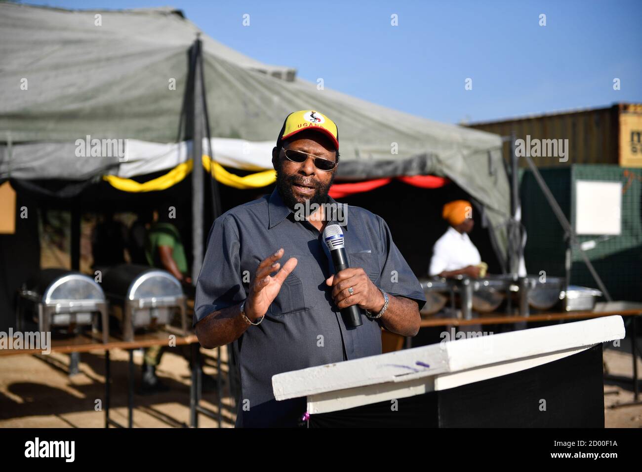 Il 6 febbraio 2020, l'ambasciatore ugandese in Somalia, il professor Sam Turyamuhika, ha tenuto un discorso in occasione di un evento a Mogadiscio, Somalia, in occasione di Tarehe Sita, la giornata della Liberazione Nazionale dell'Uganda. Foto Stock