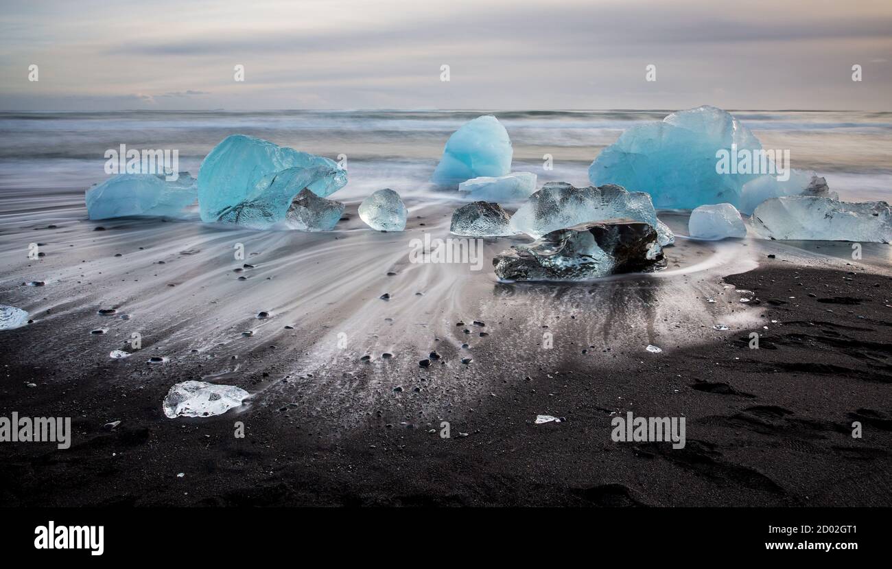 Jokulsarlon diamante spiaggia paesaggio, Islanda Foto Stock