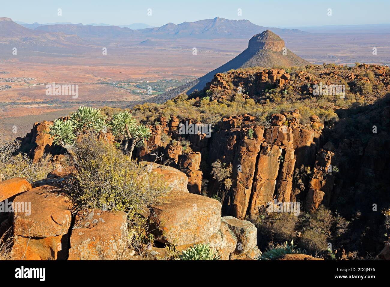 Vista panoramica della valle panoramica di desolazione, Parco Nazionale Camdeboo, Sud Africa Foto Stock