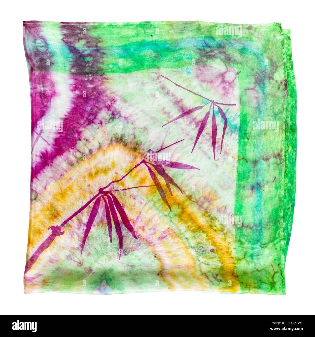 sciarpa in seta batik colorata piegata con rametto di bambù disegnato a mano isolato su sfondo bianco Foto Stock