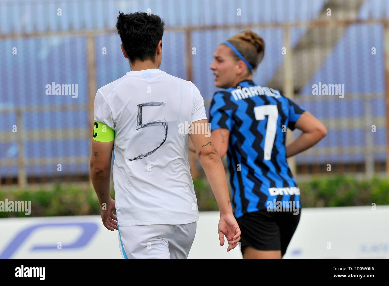 Napoli, Italia. 03 ottobre 2020. Paola di Marino Napoli giocatore, durante le partite della serie italiana UN campionato femminile di calcio tra Napoli vs Inter, risultato finale 1-1, partita disputata allo stadio Caduti di Brema di Napoli, 03 ottobre 2020. (Foto di Vincenzo Izzo/Sipa USA) Credit: Sipa USA/Alamy Live News Foto Stock