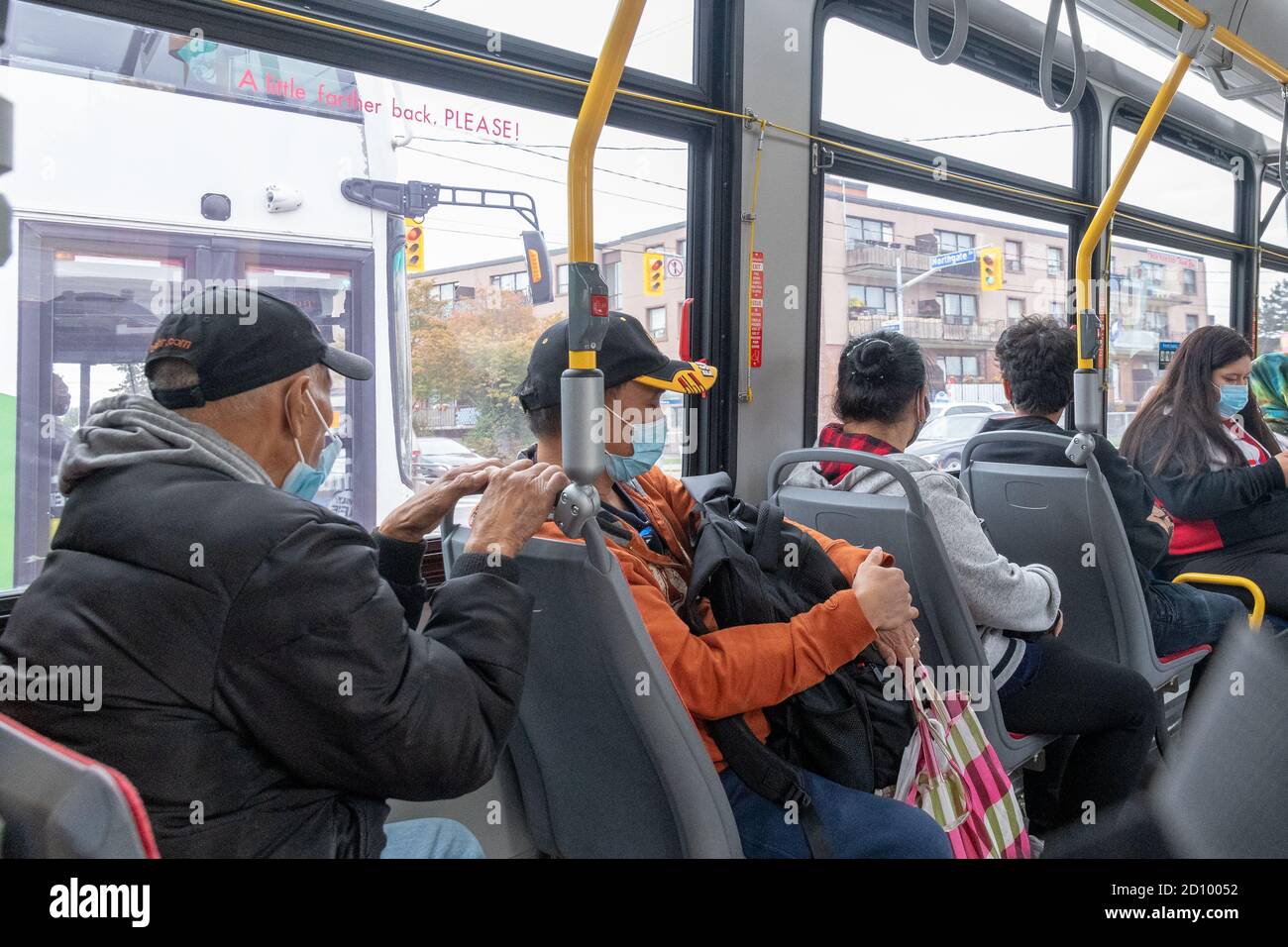 Gente del TTC bus, Toronto, Canada Foto Stock