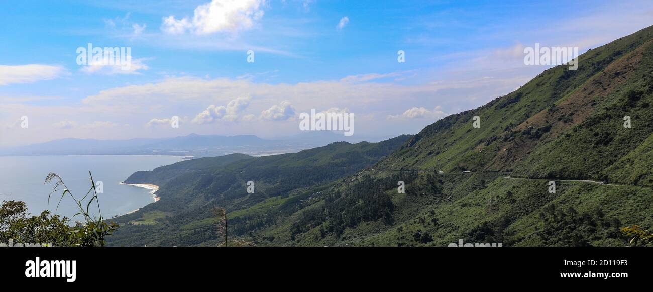Hai Van Pass, o l'Ocean Cloud Pass, Vietnam, Sud-est asiatico Foto Stock