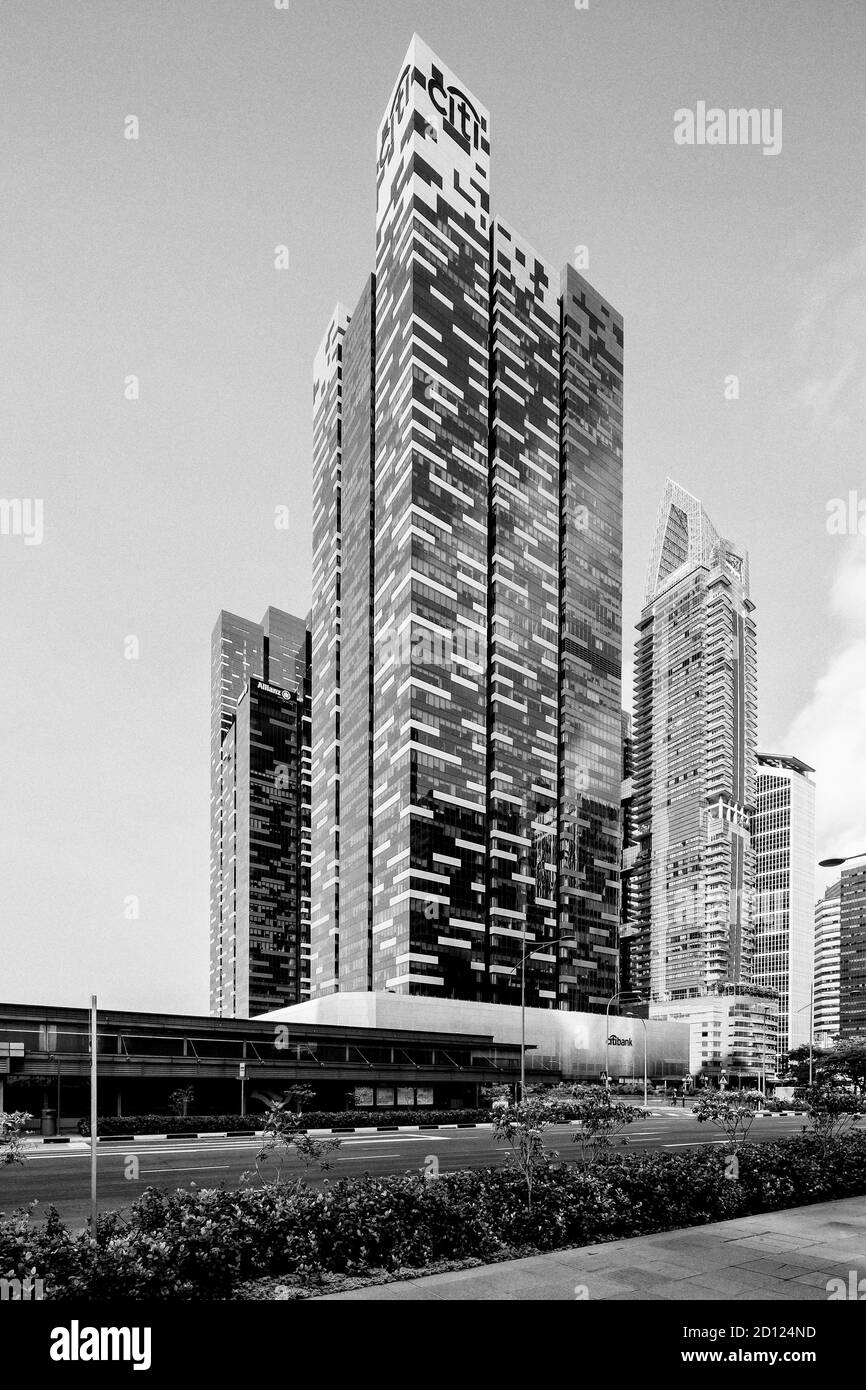 Moderno grattacielo bianco e nero, Asia Square, Singapore. Foto Stock