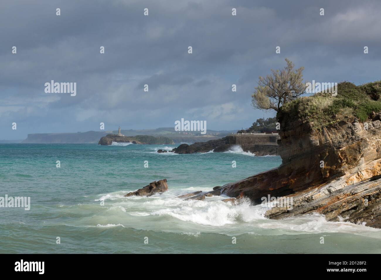 Baia di Santander con faro di Mouro sullo sfondo, Santander, Spagna Foto Stock