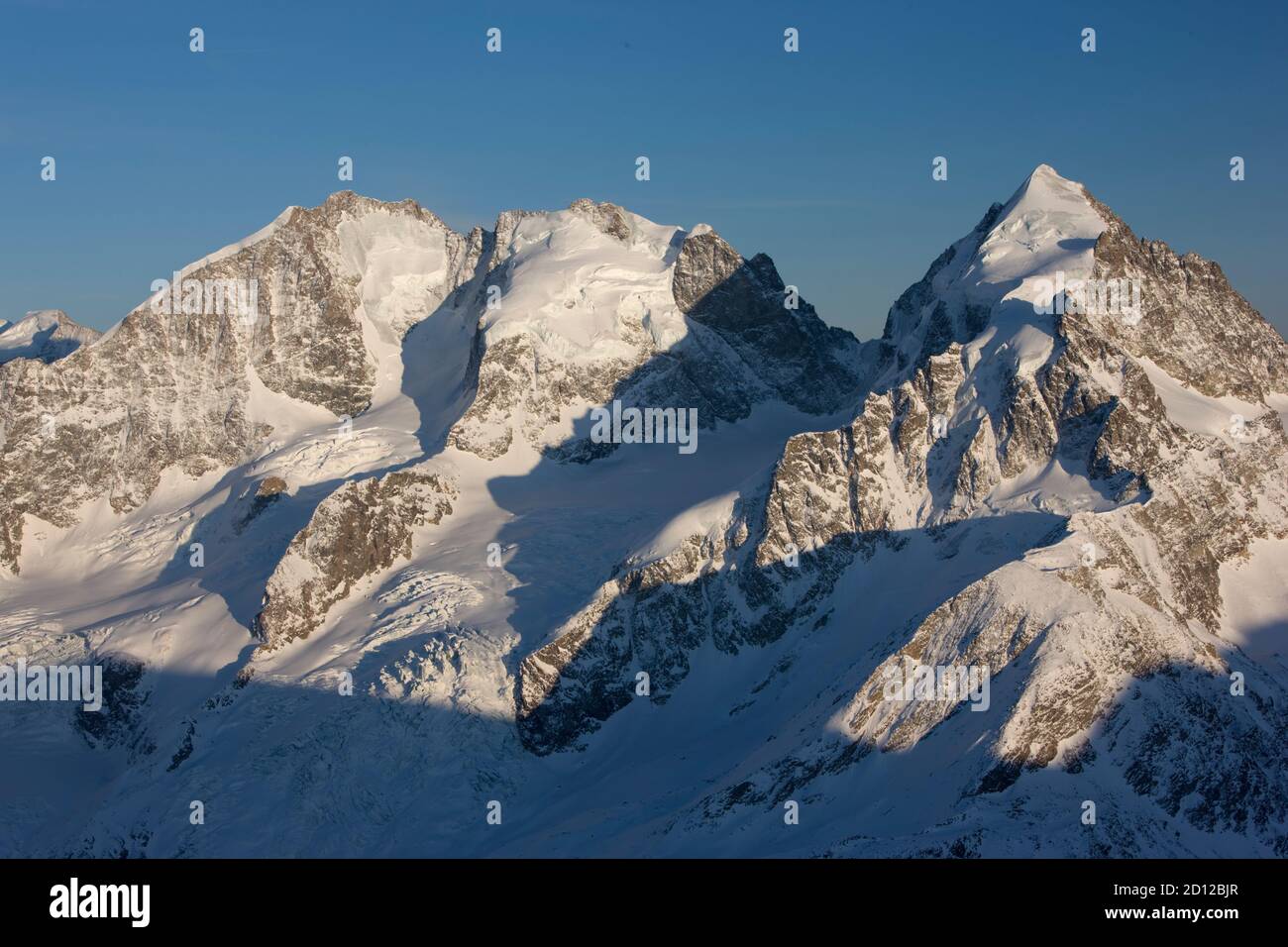 Geografia / viaggio, Svizzera, Piz Bernina e Piz Roseg, vista dal Corvatsch, gruppo Bernina, it, Additional-Rights-Clearance-Info-non-disponibile Foto Stock