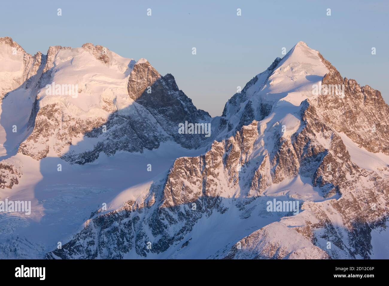 Geografia / viaggio, Svizzera, Piz Roseg, vista dal Corvatsch, gruppo Bernina, Engadina, diritti aggiuntivi-clearance-Info-non-disponibile Foto Stock