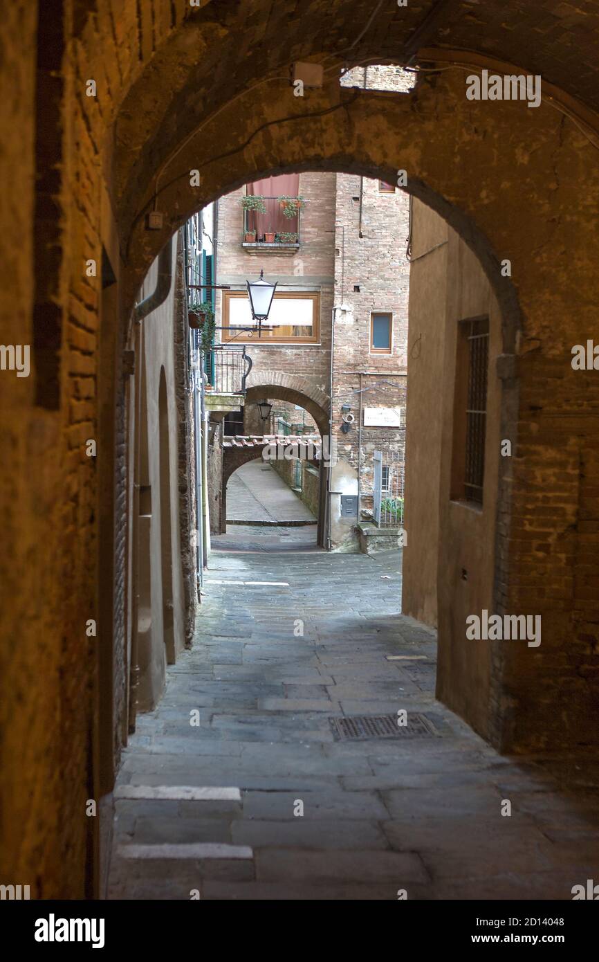 Via di Diacceto, strada secondaria della Contrada della Selva, Siena, Toscana, Italia Foto Stock