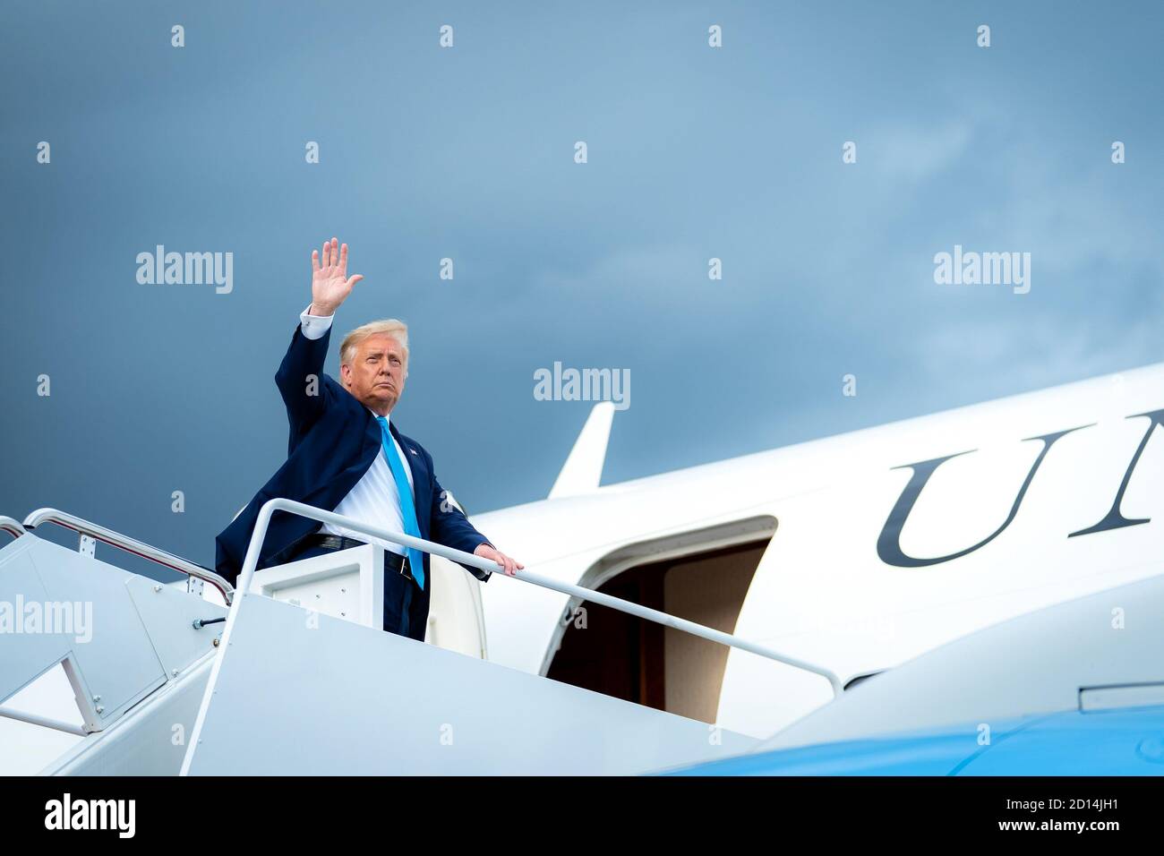 Il 3 settembre 2020, il presidente Donald Trump si imbarcò sull'Air Force One alla Joint base Andrews nel Maryland, in rotta verso l'aeroporto regionale Arnold Palmer a Latrobe, in Pennsylvania, per un evento della campagna. Foto Stock