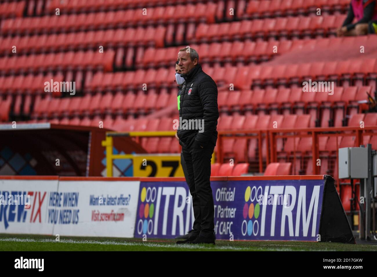 Lee Bowyer manager di Charlton Athletic orologio su Foto Stock