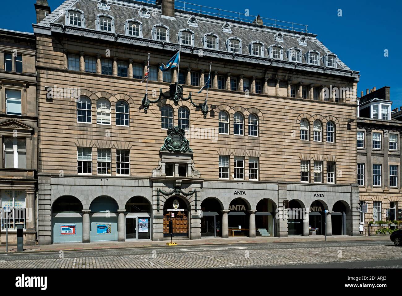 Uffici della Chiesa di Scozia a 121 George Street, Edimburgo, Scozia. Foto Stock