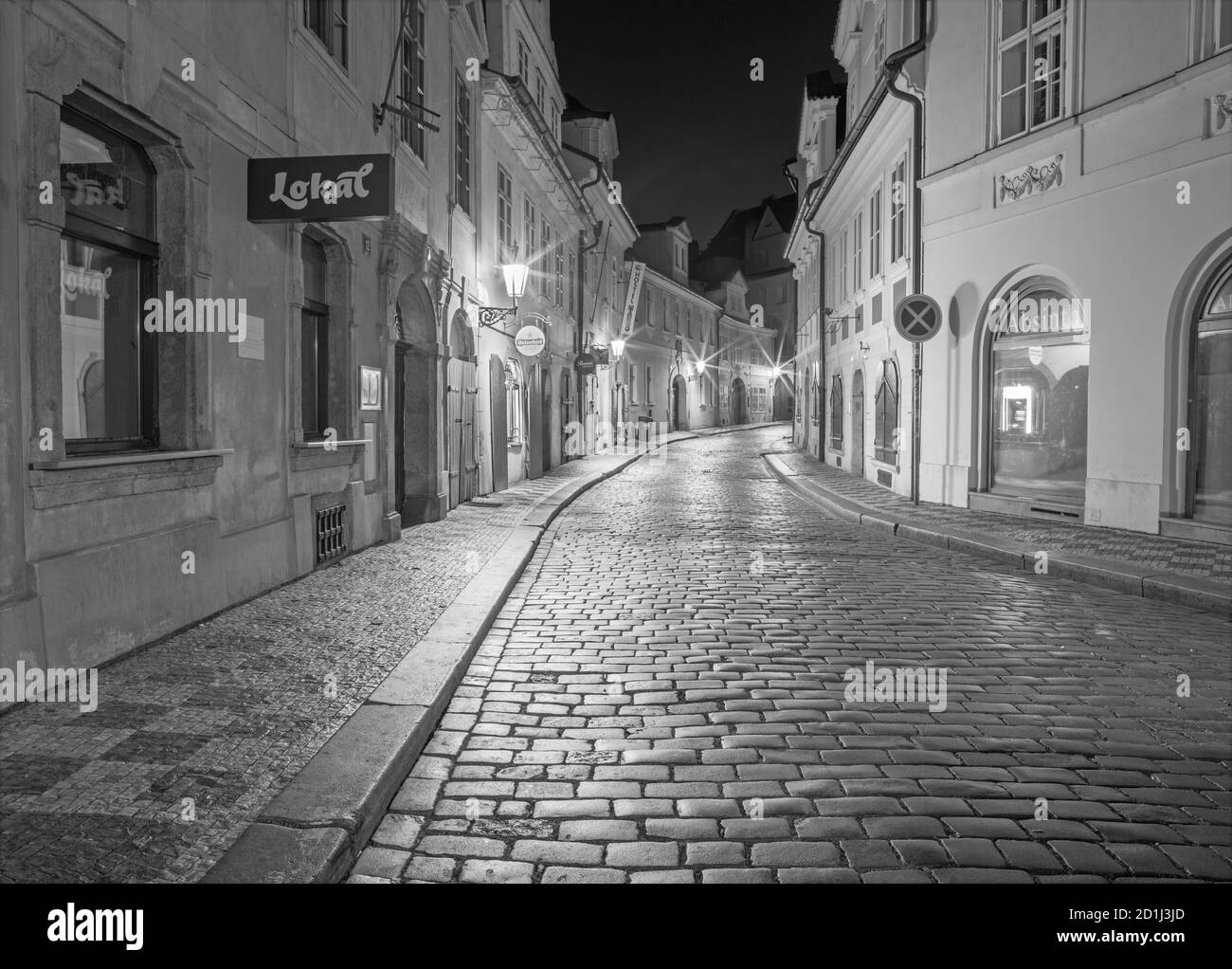 Praga - il piccolo stree sul quartiere di Mala Strana. Foto Stock
