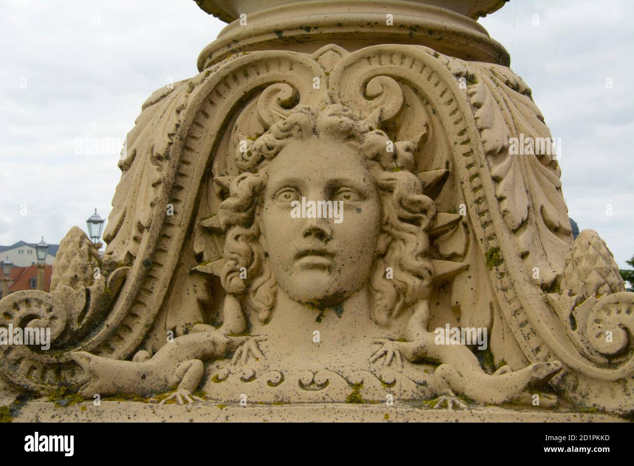 Particolare della statuaria nei giardini dello Schloss Schwerin, un tempo sede del Ducato di Meclemburgo. Meclemburgo-Pomerania anteriore, Germania Foto Stock