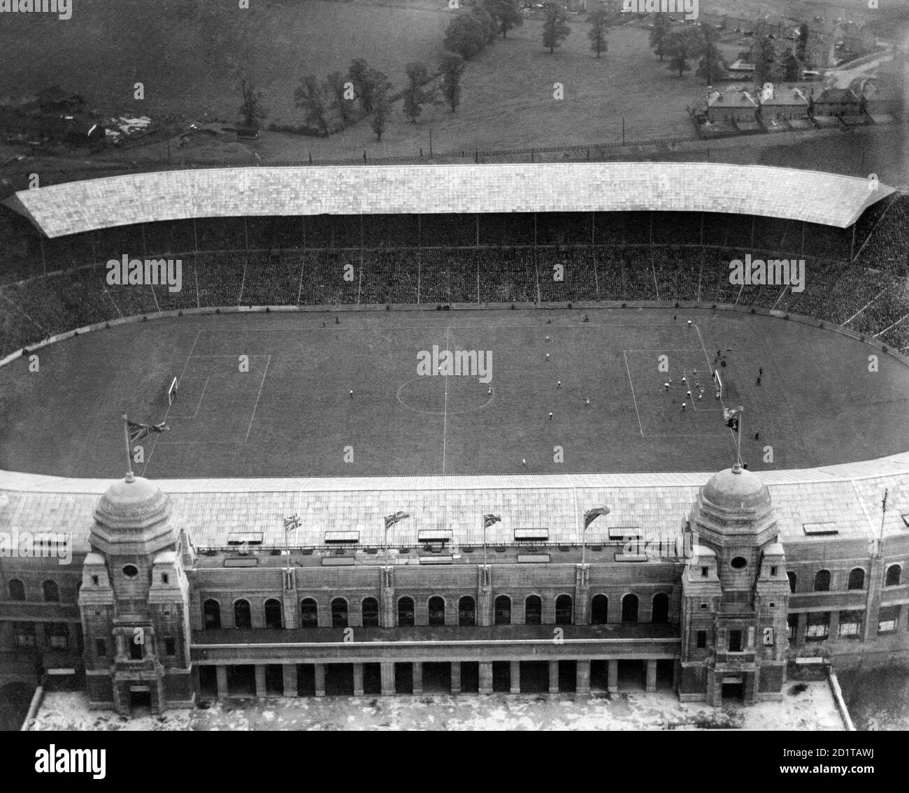 WEMBLEY STADIUM, Middlesex, Londra. La finale della Coppa fa 1926 in corso tra Bolton Wanderers e Manchester City. Bolton ha vinto 1-0 in una partita a cui ha partecipato 91,447. Fotografato il 26 aprile 1926. Aerofilms Collection (vedi link). Foto Stock