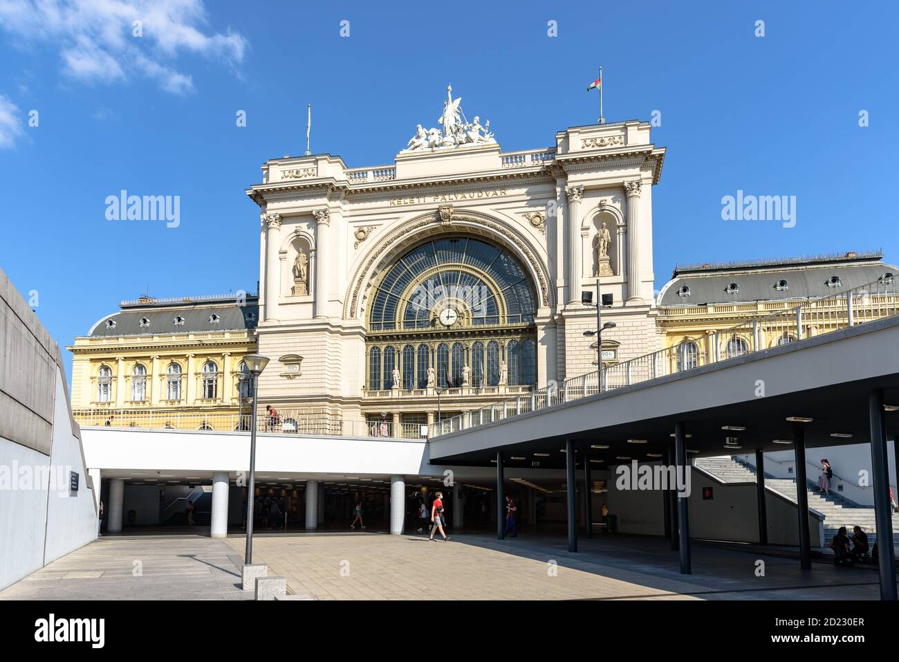 Il terminal ferroviario Keleti di Budapest è stato costruito in uno stile architettonico eclettico Foto Stock