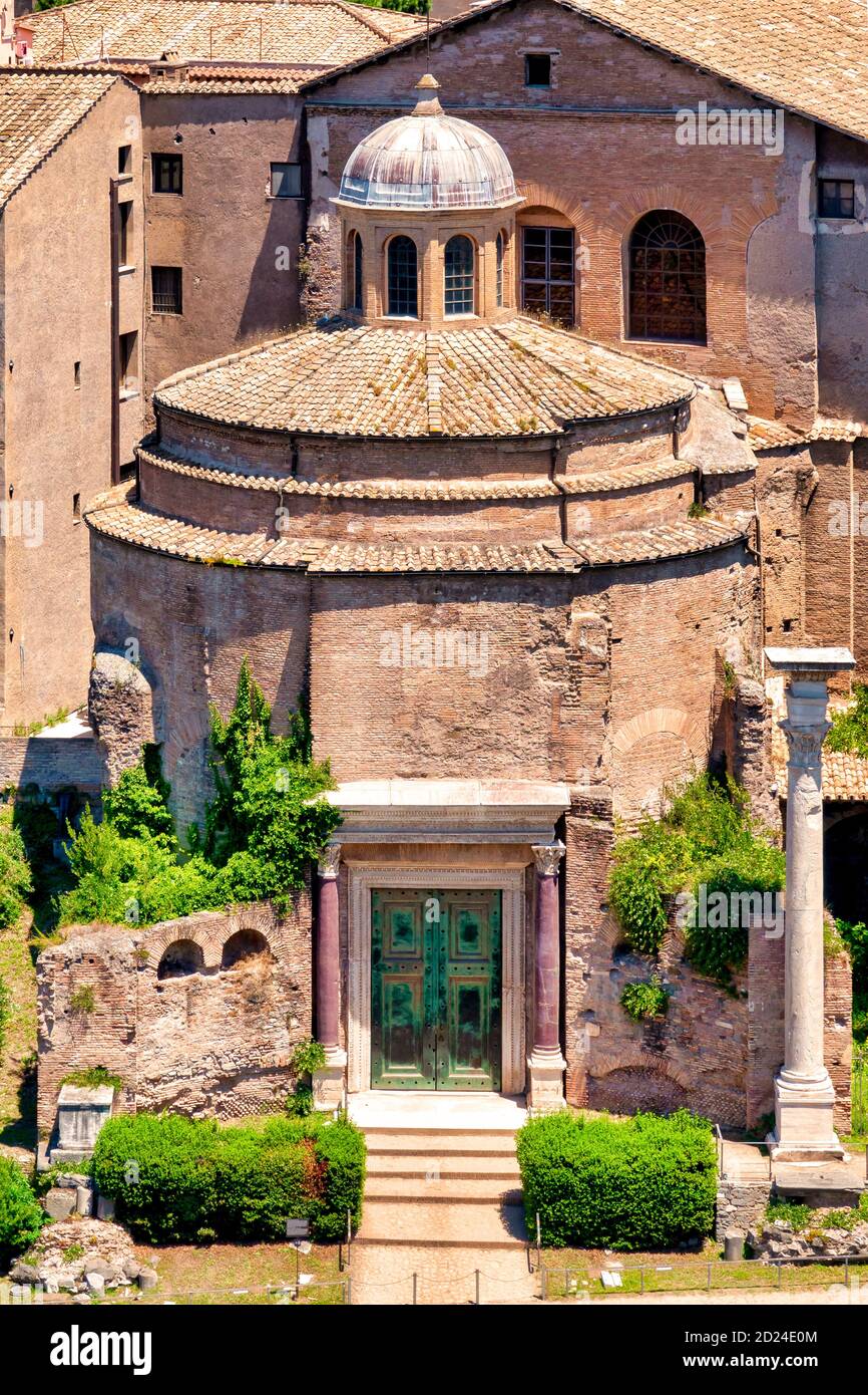 Tempio di Romolo, Roma, Italia Foto Stock