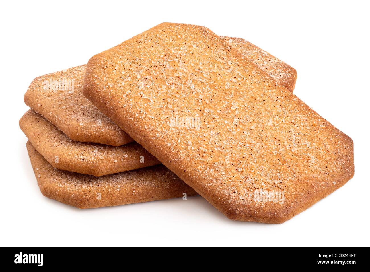 Pila di biscotti alla cannella rettangolari rivestiti di zucchero, isolati su bianco. Foto Stock