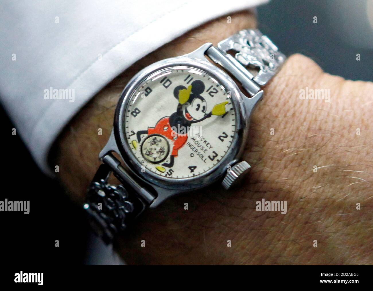 Mickey Mouse Watch Immagini e Fotos Stock - Alamy