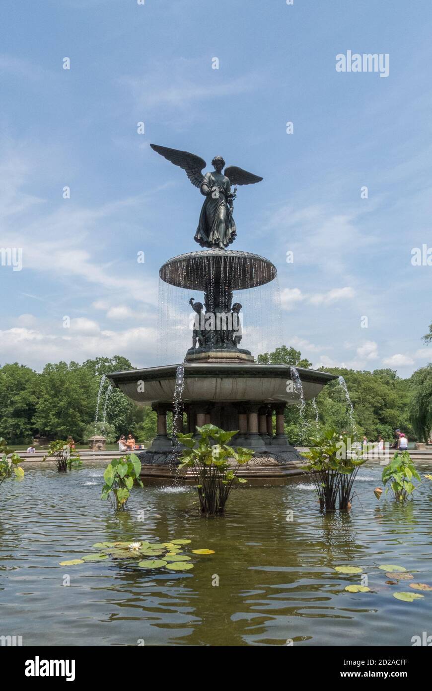 Primavera alla Fontana di Bethesda nel Parco Centrale. Foto di Liz Roll Foto Stock