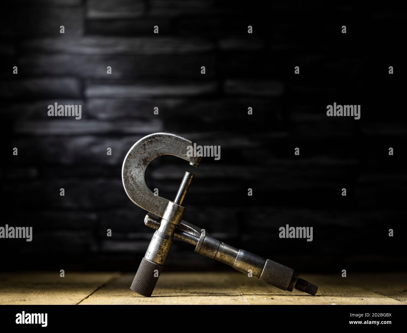 Due strumenti di marcatura micrometri per misurazioni accurate Foto Stock