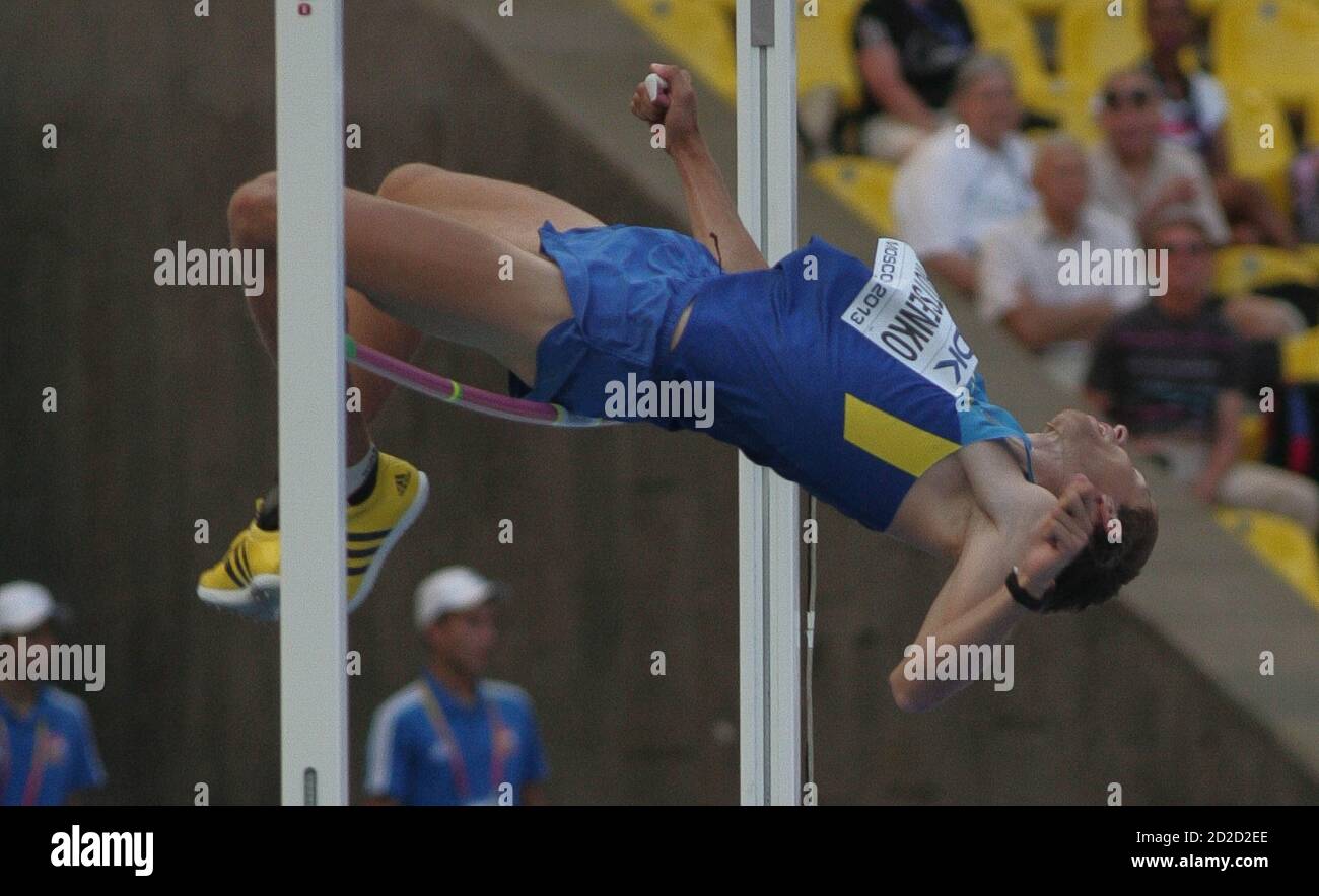 Bohdan Bondarenko dell'Ucraina alta qualificazione salto durante il Championnat du Monde Athlétisme 2013, il 10 2013 agosto a Moscou - Foto Laurent Lairys / DPPI Foto Stock