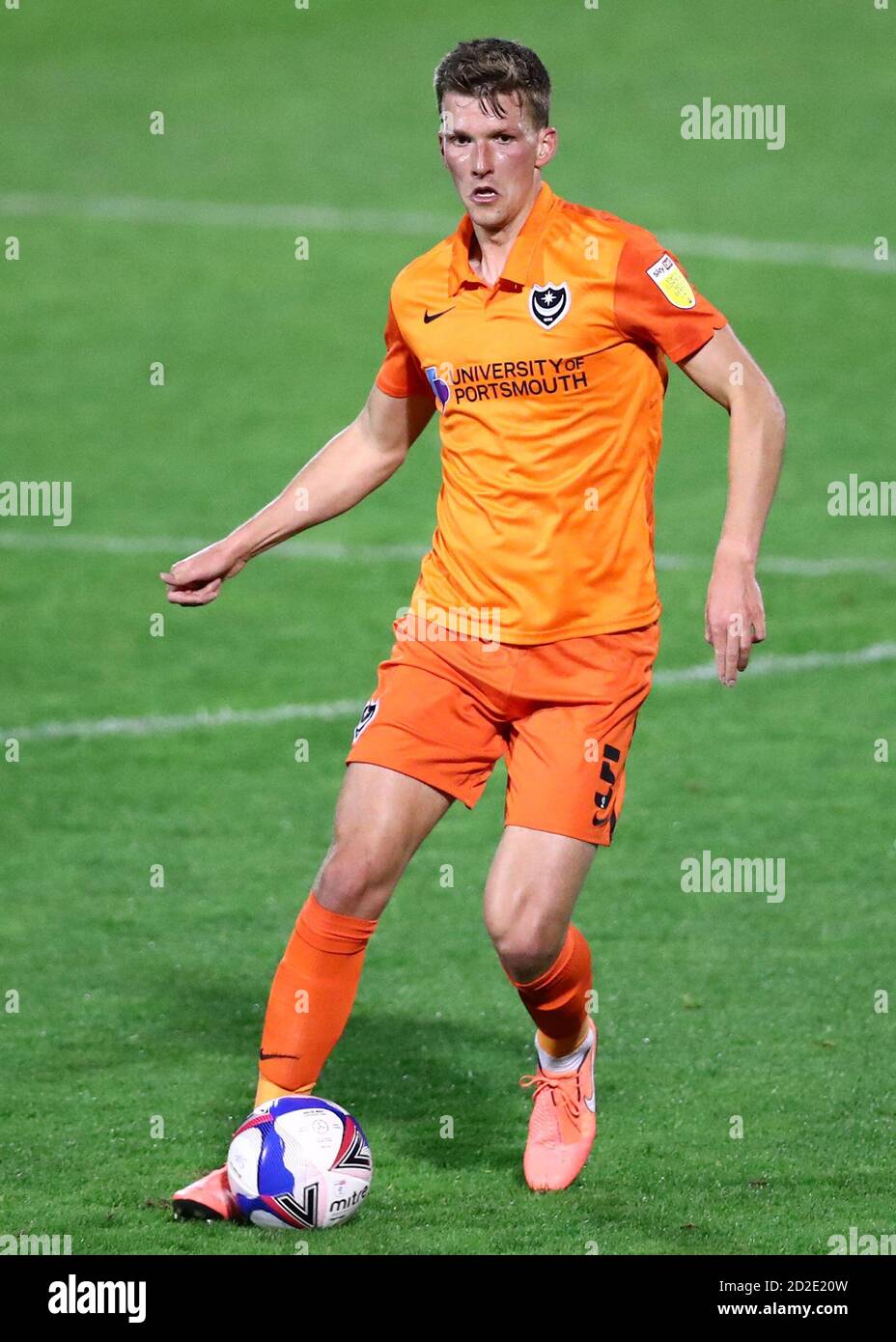 SOUTHEND SUL MARE, INGHILTERRA. 06 OTTOBRE 2020 Paul Downing di Portsmouth durante la partita EFL Trophy tra Southend United e Portsmouth a Roots Hall, Southend, martedì 6 ottobre 2020. (Credit: Jacques Feeney | MI News) Foto Stock