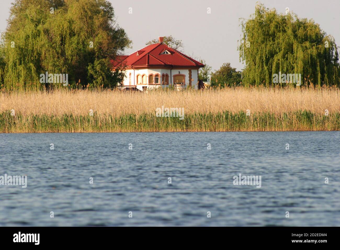 Casa privata in riva al lago Snagov, Romania Foto Stock