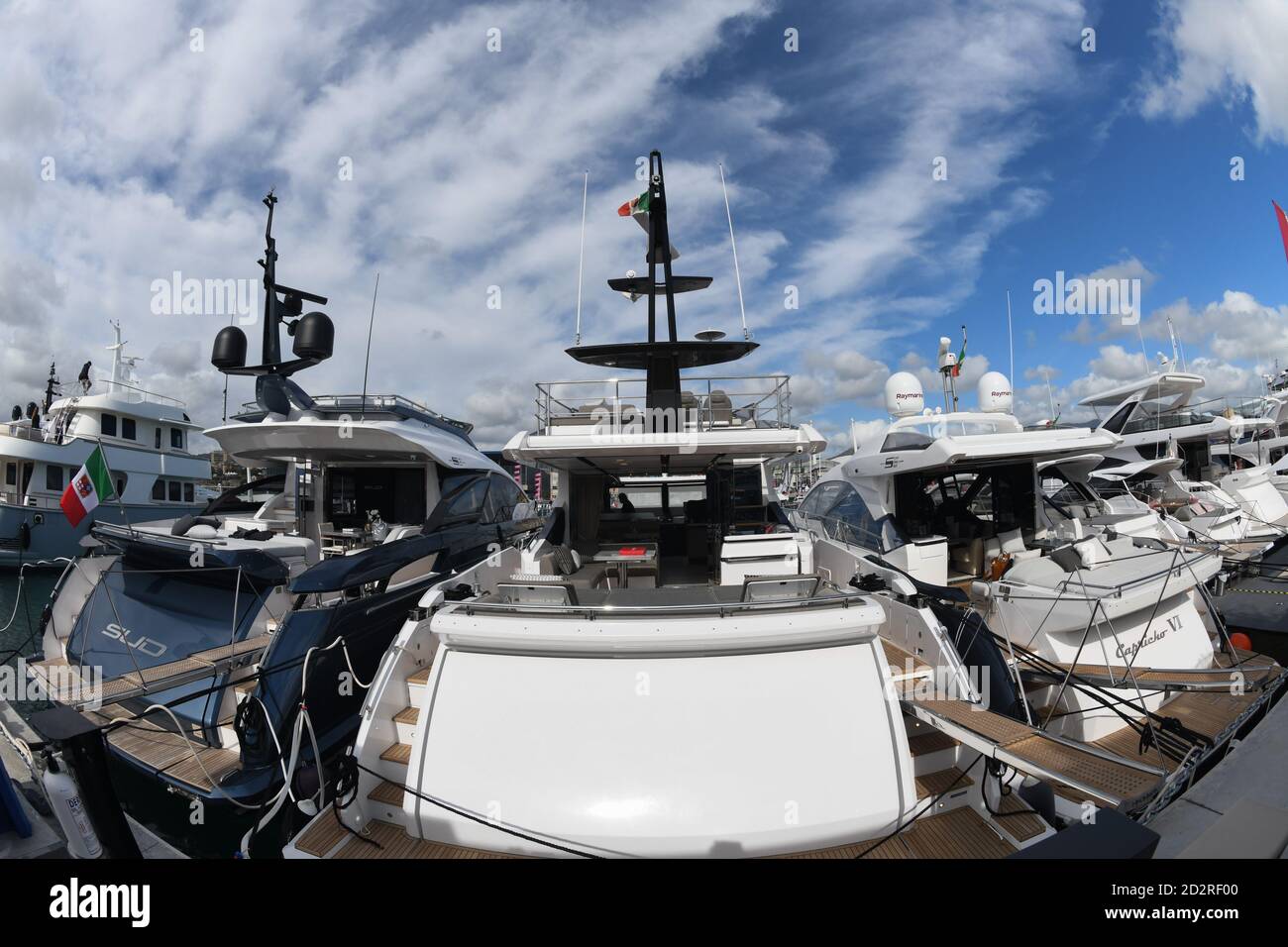 Genova, Italia. 05 ottobre 2020. 60° Salone Nautico Internazionale di Genova dura 60° Salone Nautico Internazionale, Servizio in Genova, Italia, 05 ottobre 2020 Credit: Independent Photo Agency/Alamy Live News Foto Stock